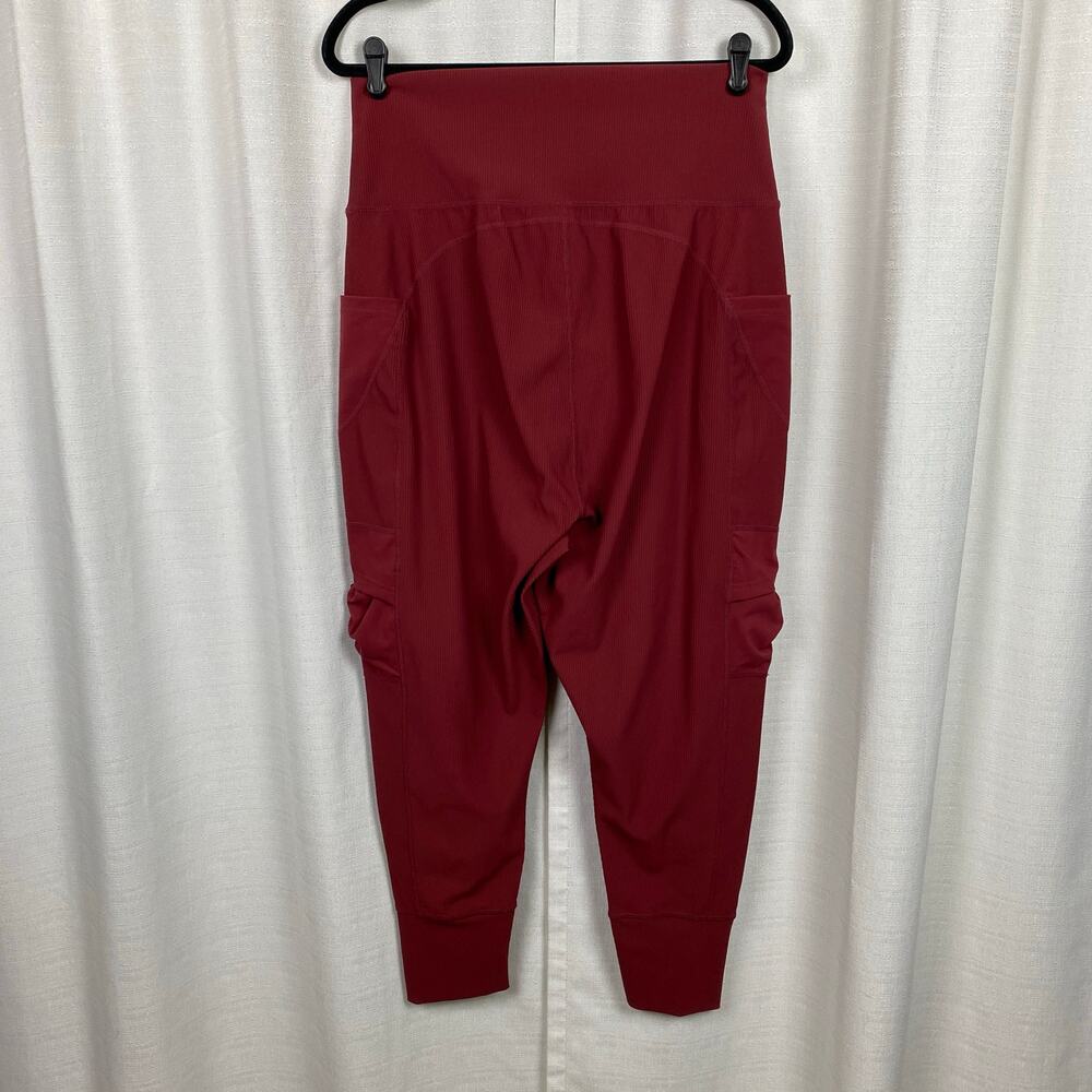 Free People Movement Red Take A Hike Harem Jogger Pants Sz.L - Picture 10 of 13